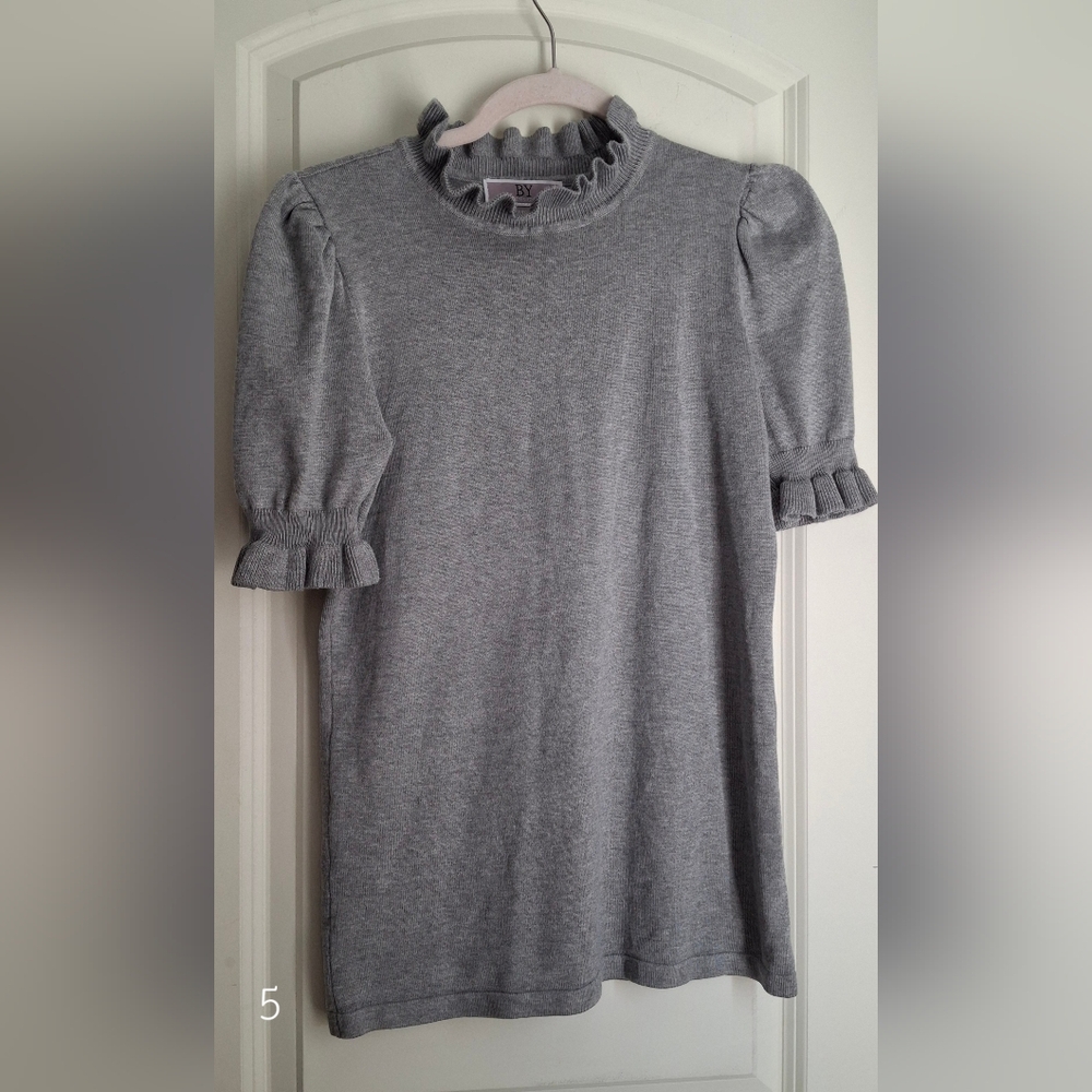 By design ballon sleeve ruffle turtle neck womens shirt size s bussines casual